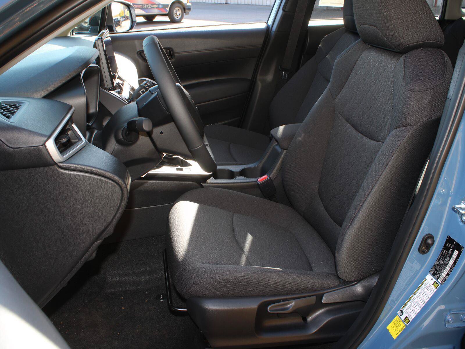 New 2026 Toyota Corolla Cross LE w/ Moonroof Package AWD/4WD image 17