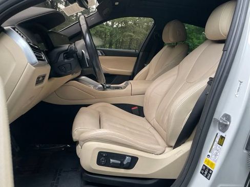 Used 2021 BMW X6 xDrive40i AWD/4WD image 14