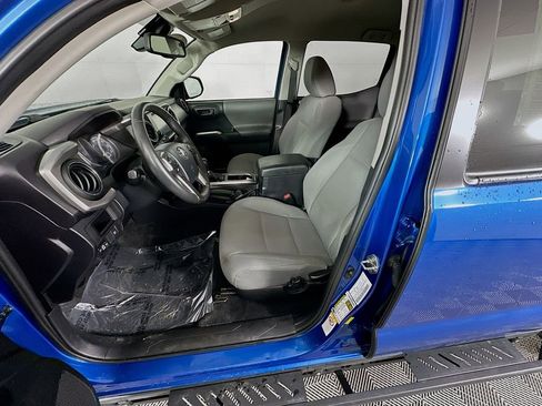 Used 2018 Toyota Tacoma SR5 image 27