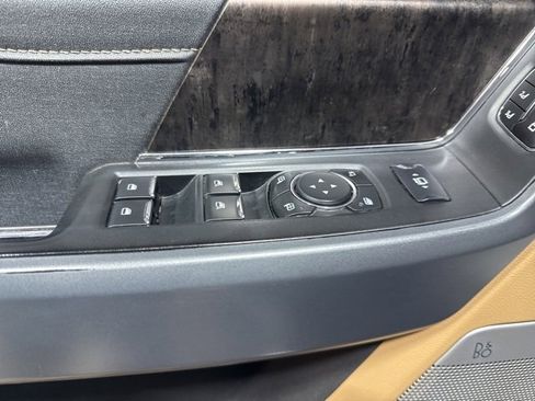 Used 2024 Ford F350 Lariat w/ Chrome Package image 15