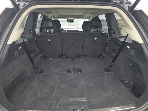 Used 2025 Volvo XC90 B5 Plus AWD/4WD image 20