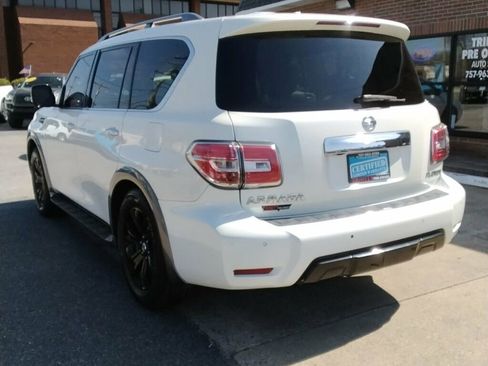 Used 2018 Nissan Armada SL image 2