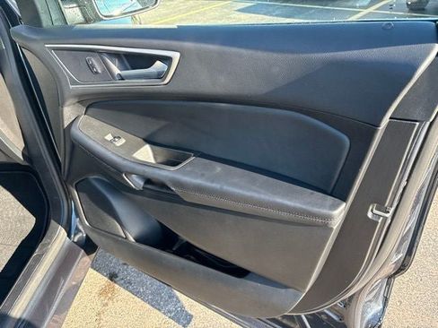 Used 2024 Ford Edge SEL w/ Convenience Package AWD/4WD image 6