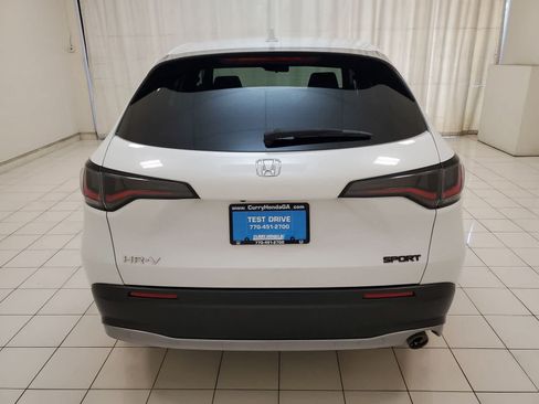 Certified 2025 Honda HR-V Sport image 27