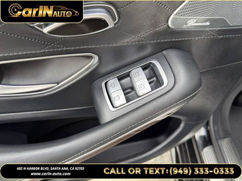 Used 2015 Mercedes-Benz S 550 Sedan w/ Sport Package image 36