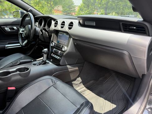 Used 2019 Ford Mustang Premium RWD image 24