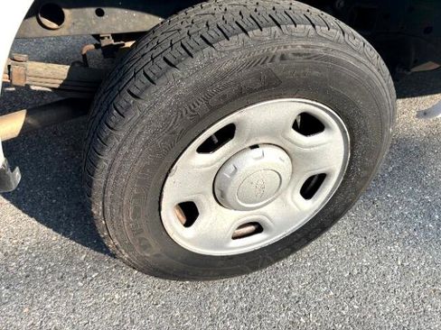 Used 2005 Ford F150 STX image 26