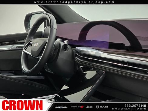 Used 2026 Cadillac Escalade Luxury AWD/4WD image 19