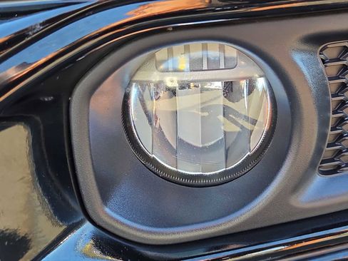 Used 2021 Jeep Wrangler Unlimited Sahara image 12