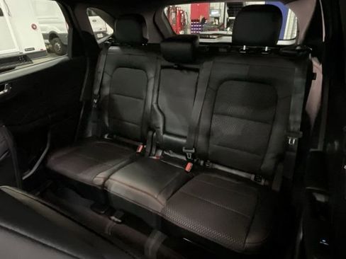 New 2026 Ford Escape ST-Line w/ Cold Weather Package AWD/4WD image 27