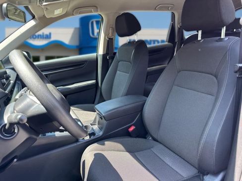 Used 2025 Honda CR-V LX image 13