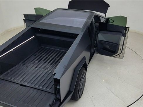 Used 2024 Tesla Cybertruck Cyberbeast image 82