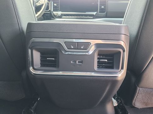 New 2026 GMC Sierra 1500 SLT AWD/4WD image 47