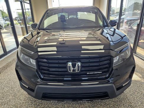 Used 2023 Honda Ridgeline Black Edition image 6