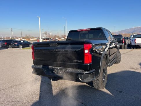 Used 2025 Chevrolet Silverado 1500 ZR2 w/ Technology Package image 6