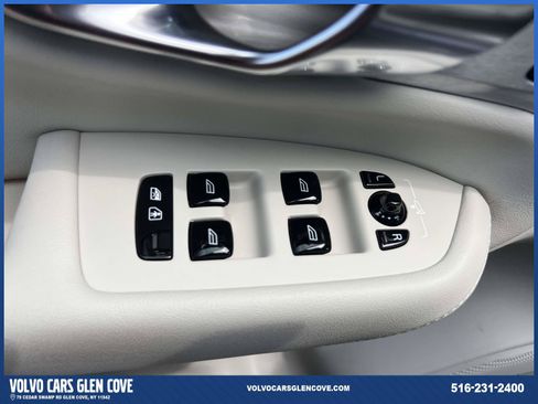 Used 2026 Volvo XC90 B6 Ultra w/ Protection Package AWD/4WD image 16