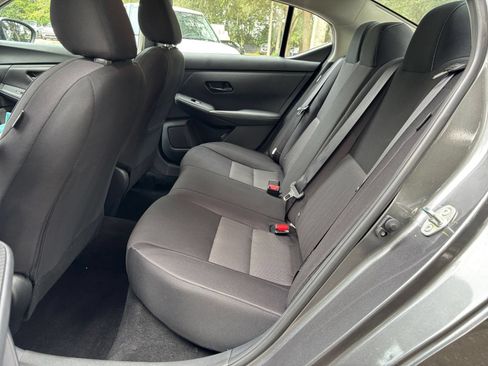 Used 2025 Nissan Sentra SV FWD image 23