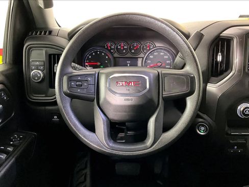 Certified 2024 GMC Sierra 2500 Pro w/ Convenience Package image 4