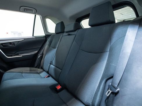 Used 2024 Toyota RAV4 LE image 31