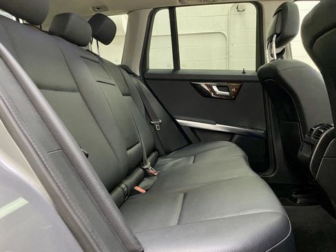 Used 2013 Mercedes-Benz GLK 350 4MATIC image 22