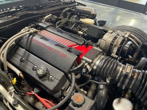Used 1996 Chevrolet Corvette Convertible image 47