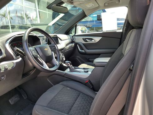 Used 2020 Chevrolet Blazer LT image 11