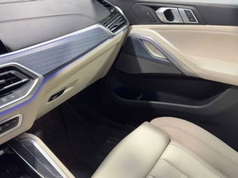 Used 2020 BMW X6 sDrive40i w/ Executive Package image 26