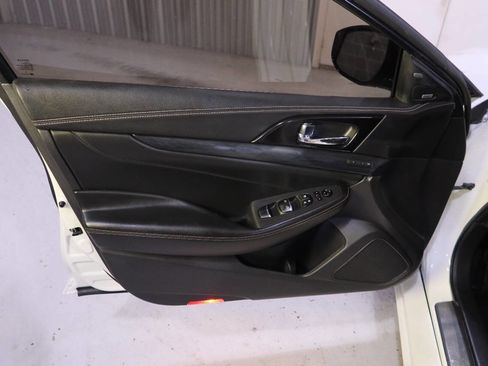 Used 2019 Nissan Maxima Platinum w/ Sport Mat Group image 32