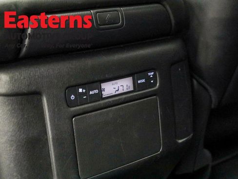 Used 2023 Nissan Armada SL image 26