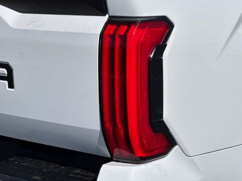 Used 2022 Toyota Tundra SR w/ SR Tow Package image 32