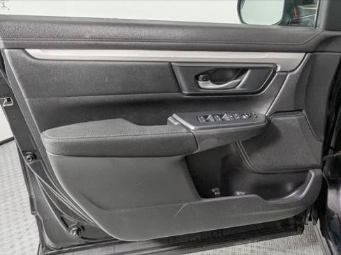 Used 2017 Honda CR-V LX image 13