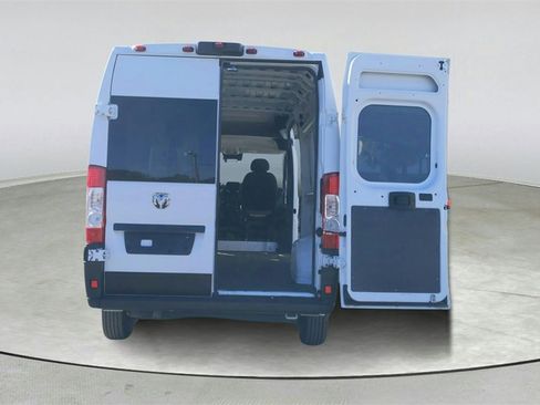 Used 2023 RAM ProMaster 2500 image 12