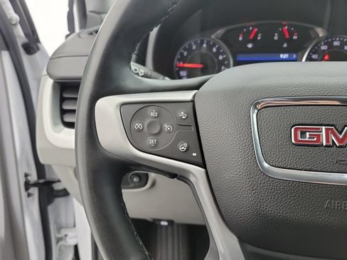 Used 2024 GMC Terrain SLT FWD image 23