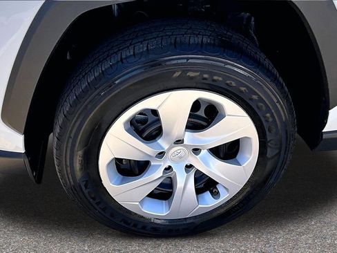 Certified 2025 Toyota RAV4 LE AWD/4WD image 36