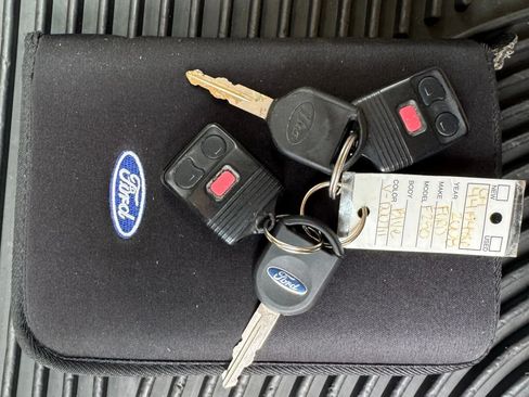 Used 2008 Ford F250 Lariat AWD/4WD image 35