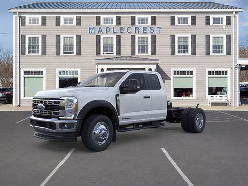 New 2025 Ford F550 4x4 SuperCab Super Duty image 1