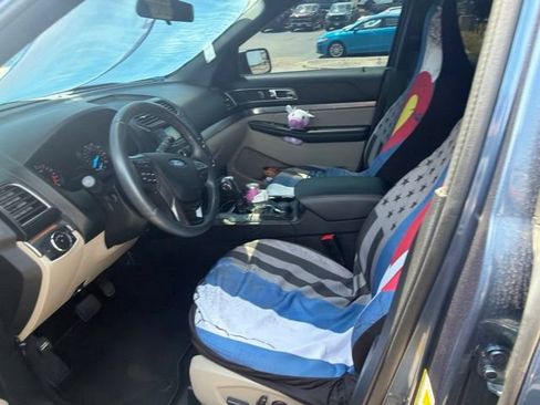 Used 2019 Ford Explorer XLT AWD/4WD image 8