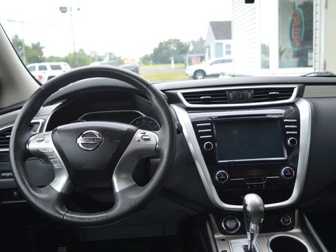 Used 2016 Nissan Murano SV AWD/4WD image 28