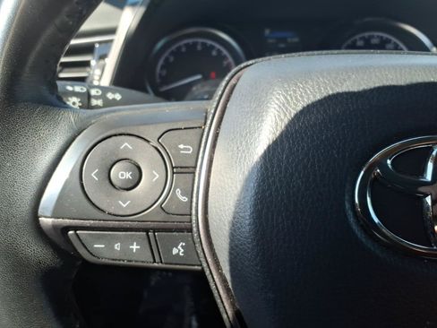 Used 2023 Toyota Camry SE FWD image 19
