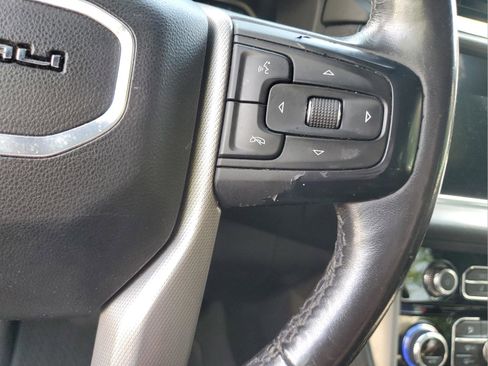 Used 2021 GMC Yukon Denali RWD image 22