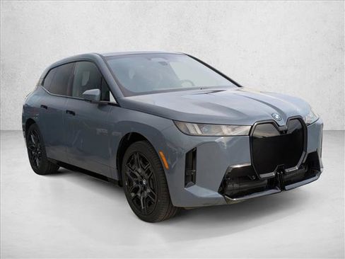 New 2026 BMW iX xDrive60 image 7