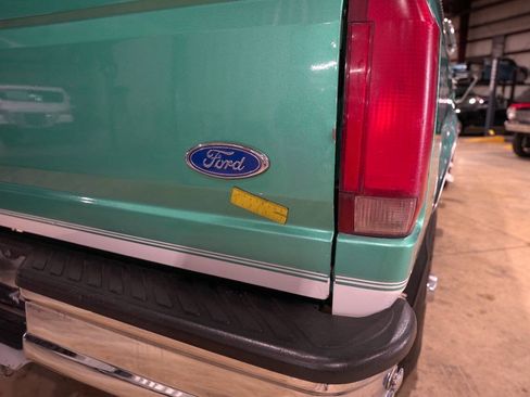 Used 1997 Ford F350 4x4 Crew Cab image 39