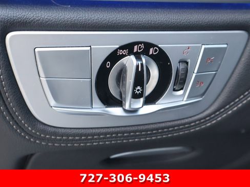 Used 2021 BMW 750i xDrive w/ Executive Package image 21