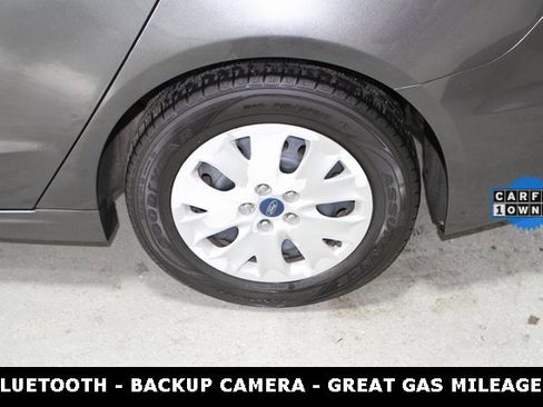 Used 2019 Ford Fusion S image 11