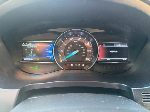 Used 2016 Ford Explorer XLT w/ Equipment Group 202A AWD/4WD image 27