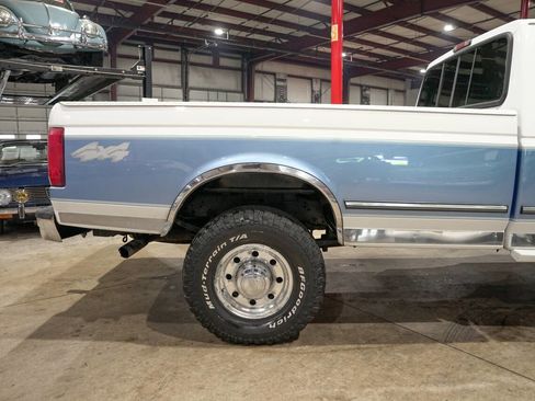Used 1997 Ford F250 4x4 SuperCab Heavy Duty image 9