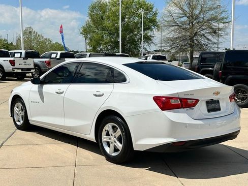 Used 2024 Chevrolet Malibu LS FWD image 23