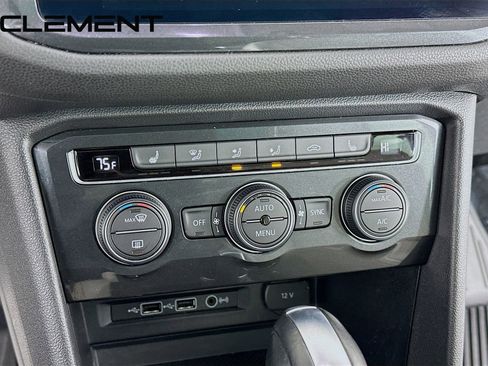 Used 2019 Volkswagen Tiguan SE w/ Panoramic Sunroof Package image 21