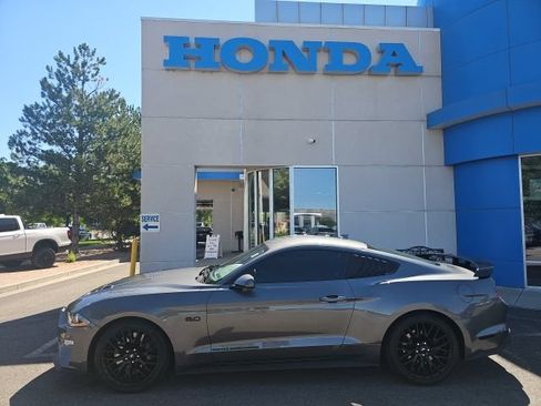 Used 2021 Ford Mustang GT Premium w/ GT Performance Package RWD image 2