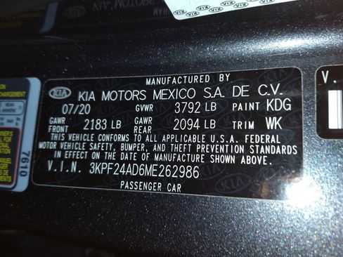 Used 2021 Kia Forte LXS FWD image 33
